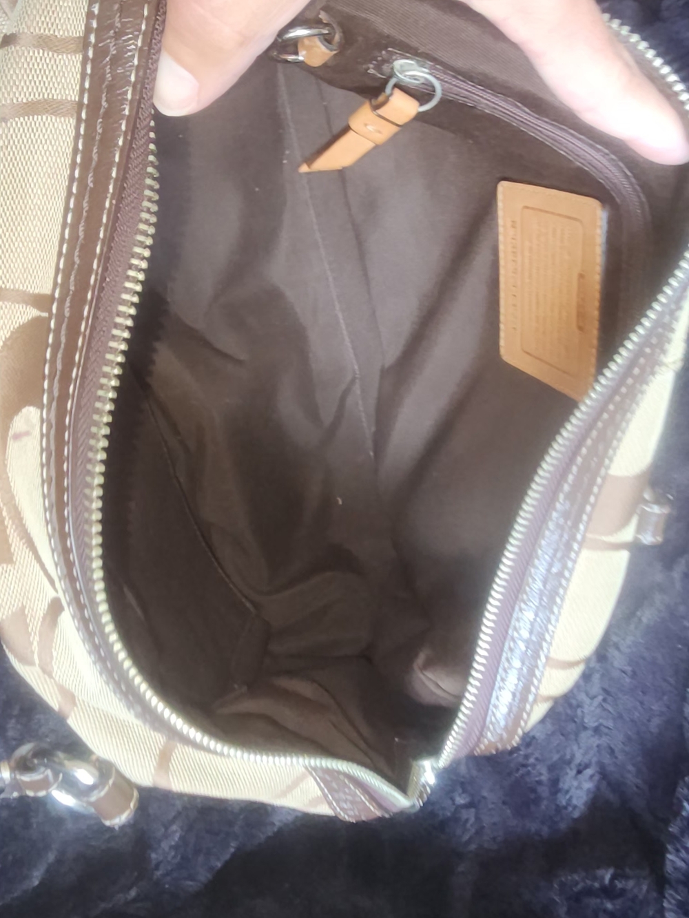 Coach Brown/Tan Signature Canvas Shoulder Bag - Picture 4 of 5